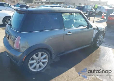 2005 Mini Cooper S z USA, uszkodzony, nr VIN WMWRE335X5TL13593